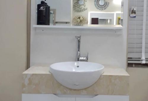 Mẫu tủ lavabo nhựa LBK109 (Hàng bán sẵn)