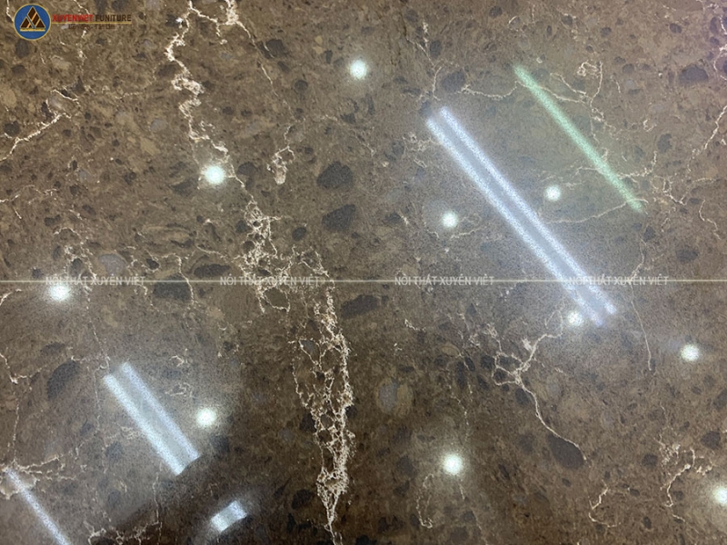 Đá thạch anh nhân tạo màu nâu PQ243
