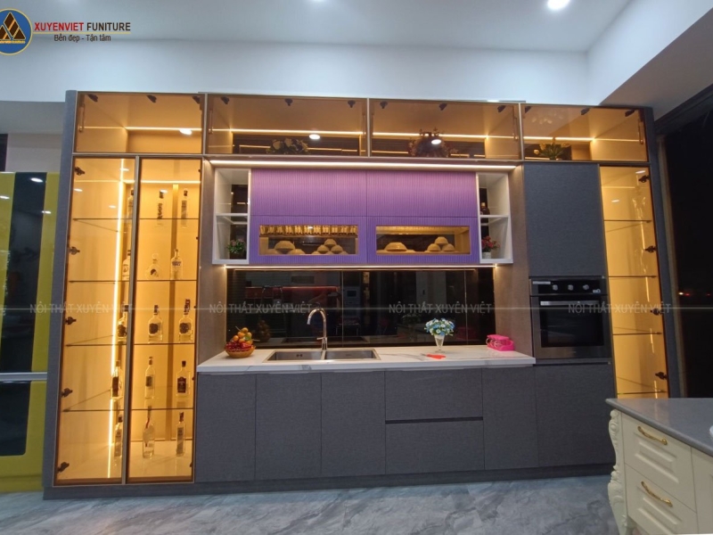 Tủ bếp laminate kết hợp cánh kính TBTL-008S đẳng cấp 